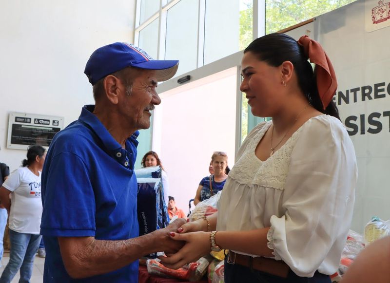 En este momento estás viendo DIF Estatal Colima beneficia a 100 personas con apoyos funcionales y alimentarios
