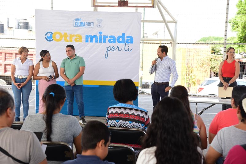 En este momento estás viendo Arranca segunda etapa del programa “Otra Mirada por Ti” en la colonia Quinta El Tivoli