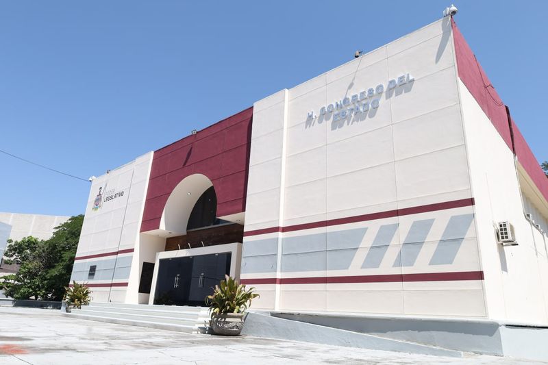 En este momento estás viendo Congreso de Colima avala descuentos en el pago de agua potable y predial para usuarios de Cuauhtémoc