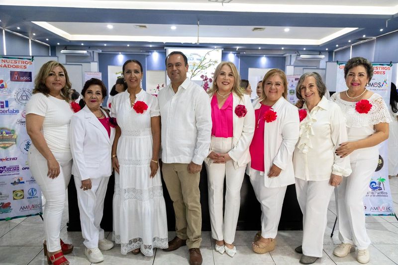 En este momento estás viendo Impulsan mujeres empresarias el desarrollo turístico y económico de Tecomán