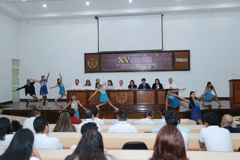 En este momento estás viendo Inauguran el XV Congreso Internacional de Comercio Exterior y Aduanas en Manzanillo