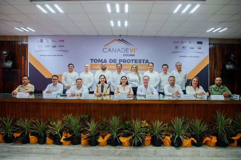 En este momento estás viendo Toma Indira Vizcaíno protesta a Consejo Directivo 2025-2027 de Canadevi Colima