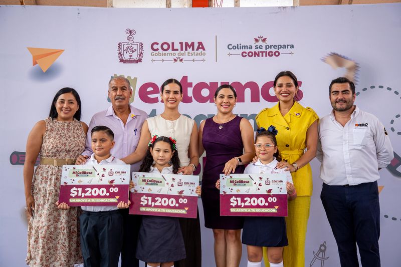 En este momento estás viendo Concluye entrega de Mi ColiBeca para Empezar a nivel estatal, en Manzanillo