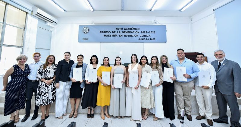 En este momento estás viendo Egresa primera generación de la Maestría en Nutrición Clínica de la UdeC