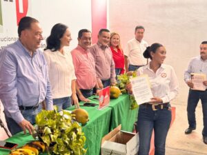Lee más sobre el artículo Genera inquietud en el PRI designación de nueva dirigente de la CNC en Tecomán