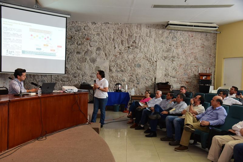 En este momento estás viendo Presentan avances estratégicos en planeación urbana y desarrollo social en Colima