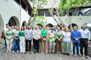 Lee más sobre el artículo Ceugea celebra 25 años con exposición que une arte y conciencia ambiental