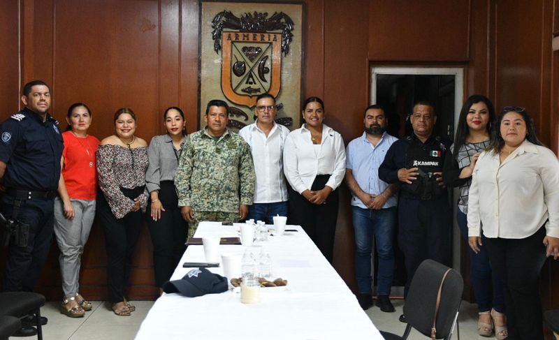 En este momento estás viendo Instalan Consejo Municipal de Seguridad Pública en Armería