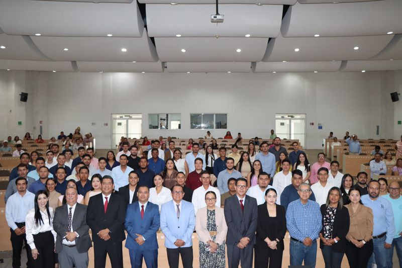 En este momento estás viendo Titula UdeC 55 nuevos ingenieros e ingenieras agrónomos, en Tecomán