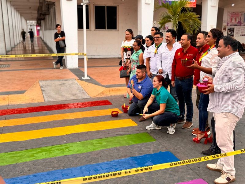 En este momento estás viendo Tecomán inicia Mes del Orgullo Lgbtttiqa+ con llamado a marchar el 14 de junio