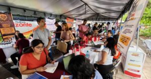 Lee más sobre el artículo Más de 200 personas participan en la Feria de Empleo Colima 2025; hubo más de 350 vacantes
