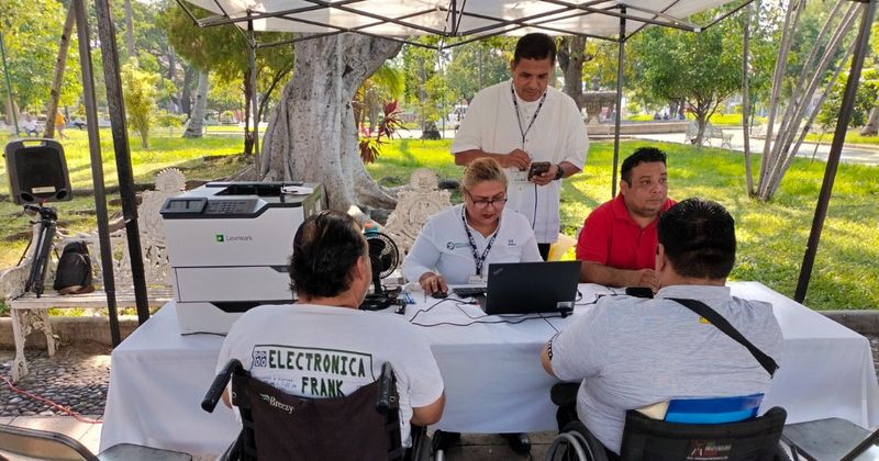 En este momento estás viendo SAT estará este jueves en la Feria de Empleo en Tecomán para tramitar Constancias de Situación Fiscal