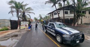 Lee más sobre el artículo Cierra playa de Pascuales por paso del huracán; autoridades se mantienen en alerta