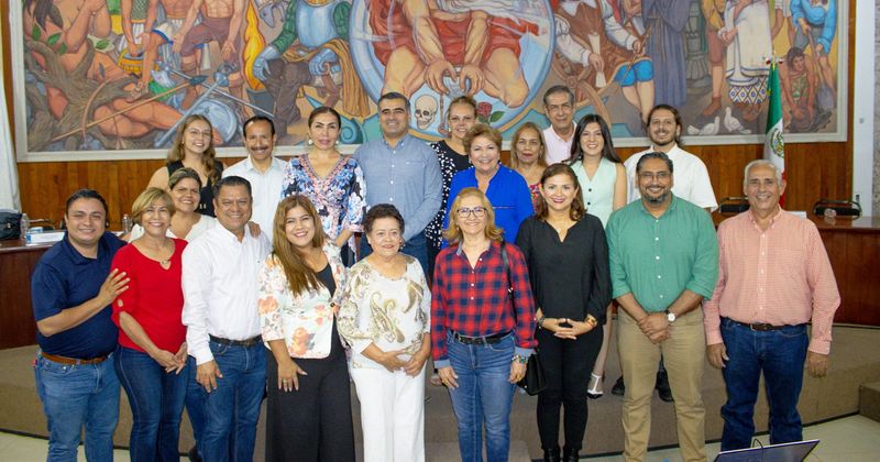 En este momento estás viendo Con poesía, música y arte, Riult Rivera impulsa el Festival Nacional ‘Griselda Álvarez Ponce de León’ en Colima