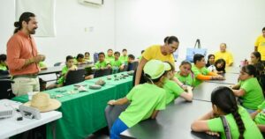 Lee más sobre el artículo Loromanía 2025: Un verano de aventura, diversión y aprendizaje