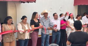 Lee más sobre el artículo Inauguran primer Centro de Atención de Becas para el Bienestar en Armería