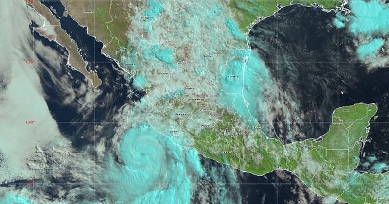 En este momento estás viendo Huracán Flossie se intensifica a categoría 2; se ubica frente a costas de Colima