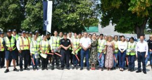 Lee más sobre el artículo Entrega Riult Rivera equipo a personal de la Policía Auxiliar de Vialidad