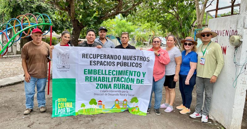En este momento estás viendo Riult Rivera impulsa mejoras en espacios comunitarios y entrega material deportivo en Acatitán