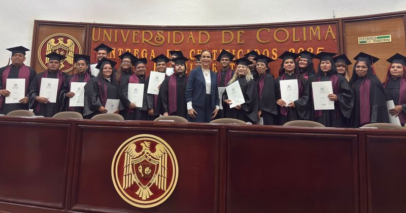 En este momento estás viendo SiCar Farms impulsa la educación en Colima con la graduación de 30 estudiantes del Bachillerato Técnico en Ventas