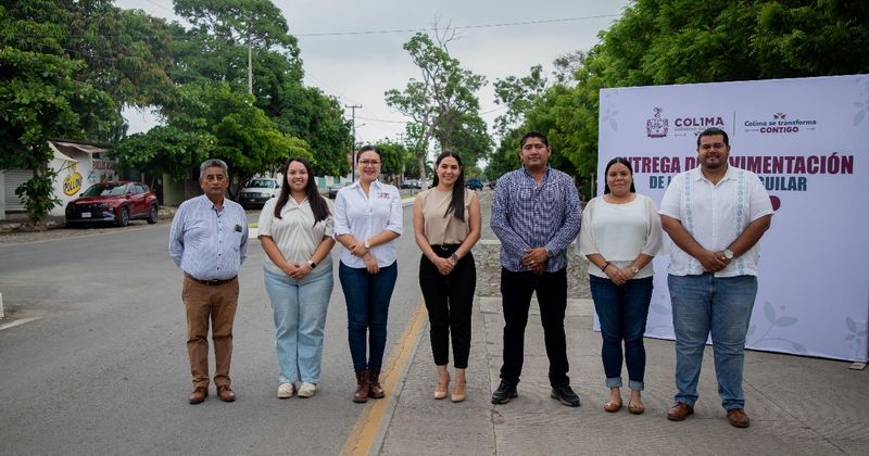En este momento estás viendo Gobernadora de Colima entrega la pavimentación de la Calzada Aguilar, en Coquimatlán