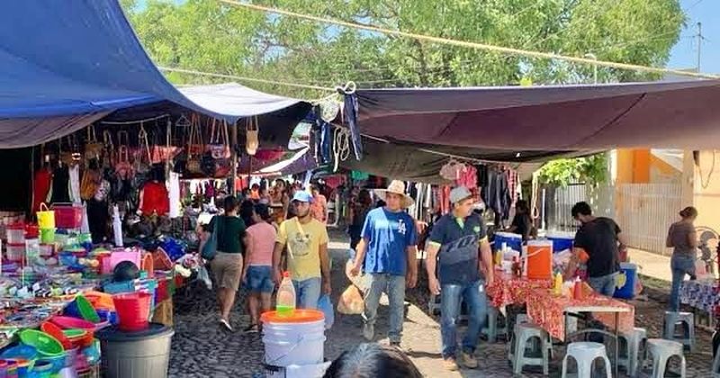 En este momento estás viendo Asegura CNOP que, en Tecomán crece el interés ciudadano por emprender en tianguis