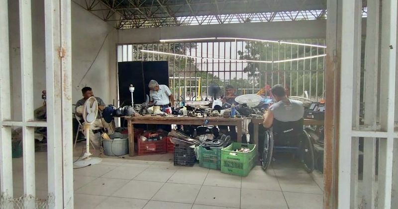 En este momento estás viendo Fundación para personas con discapacidad pide apoyo urgente para reparar su sede en Tecomán