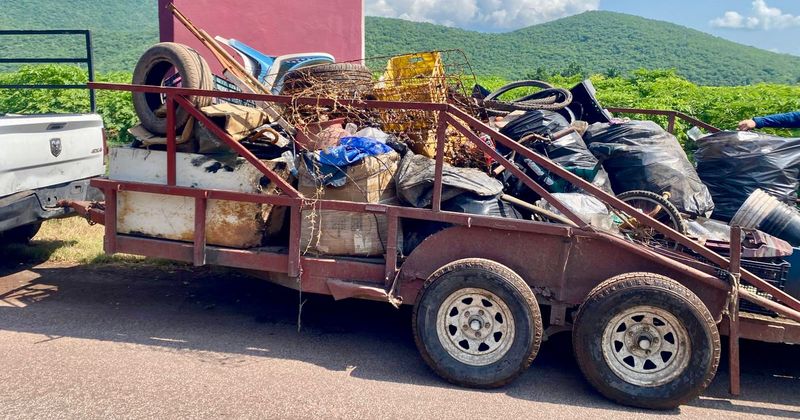 En este momento estás viendo Gobierno de Tecomán realiza exitosa descacharrización en Cofradía de Hidalgo