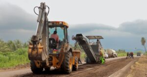 Lee más sobre el artículo Gobierno de Colima continúa dando mantenimiento a la Red Carretera Estatal