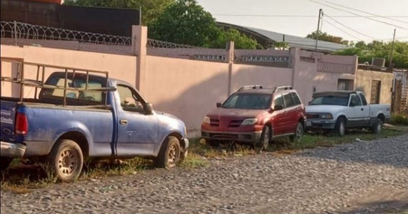 En este momento estás viendo En Armería retirarán vehículos abandonados en la vía pública