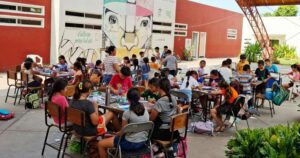 Lee más sobre el artículo En Armería continúan con éxito los Cursos de Verano 2025 en la Casa de la Cultura