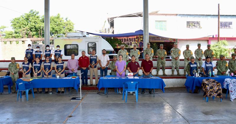 En este momento estás viendo Armando Reyna encabeza jornada de salud en Cerro de Ortega