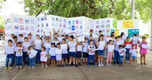 Lee más sobre el artículo DIF Tecomán clausura con éxito cursos de verano enfocados en el desarrollo integral de la niñez