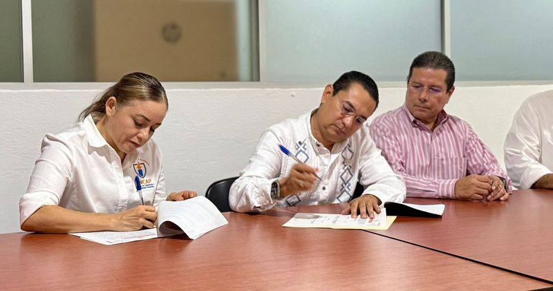 En este momento estás viendo Convenio entre SNTE 6 e Incap ampliará oportunidades educativas en línea