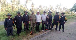 Lee más sobre el artículo Armería realiza jornada de limpieza en la ciclovía hacia Playa El Paraíso