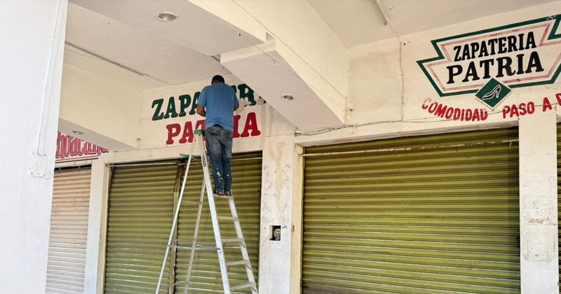 En este momento estás viendo Comerciantes del centro histórico son exhortados a embellecer sus negocios