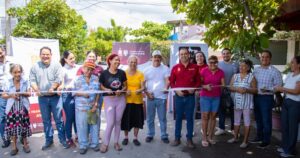 Lee más sobre el artículo Armando Reyna entrega obra de rehabilitación de drenaje sanitario en la calle Río Balsas