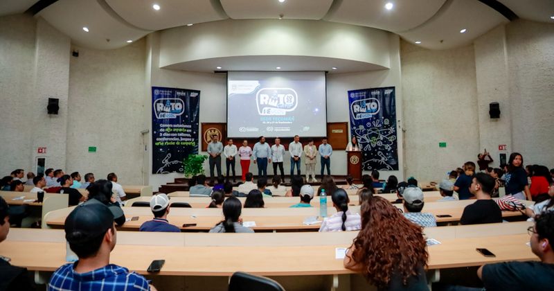 En este momento estás viendo Inicia RetoCamp 2025 que reúne a 250 estudiantes y 15 empresas en Tecomán