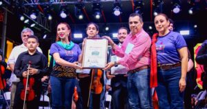 Lee más sobre el artículo Reconocen a la Universidad de Colima por 85 años de contribución a Villa de Álvarez