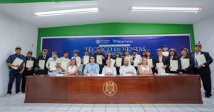 Lee más sobre el artículo UdeC y Sicar Farms titulan a primera generación de Técnicos en Ventas