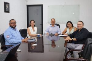 Lee más sobre el artículo Amplían Andrea Naranjo e Isamar Ramírez diálogo con sectores clave de Manzanillo