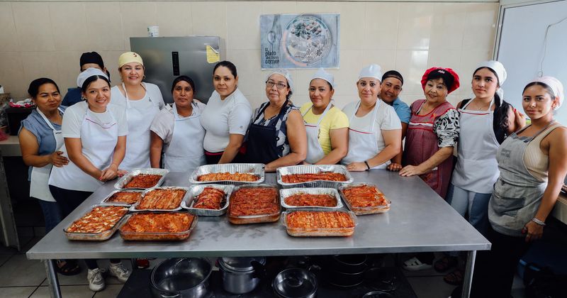 En este momento estás viendo DIF y Ayuntamiento de Tecomán impulsan Talleres de cocina para fomentar el autoempleo
