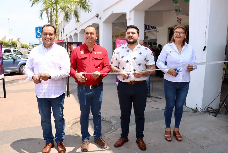 En este momento estás viendo Inauguran en Tecomán la Exposición Estatal de Arte Joven Colima 2025