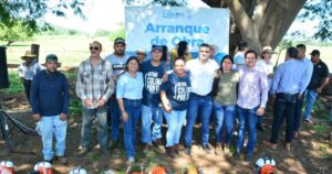 Lee más sobre el artículo Inicia pavimentación de carretera hacia Loma de Ignacio Allende