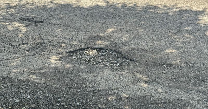 En este momento estás viendo De 670 MdP en el Presupuesto solamente 4 se destinan a bacheo en Villa de Álvarez