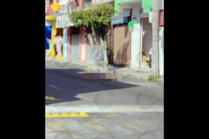 Lee más sobre el artículo Ejecutan a un hombre y una mujer en pleno centro de Colima