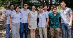 Lee más sobre el artículo ‘Entre octubre y diciembre se entregarán ColiBecas Computadoras’: Gobernadora