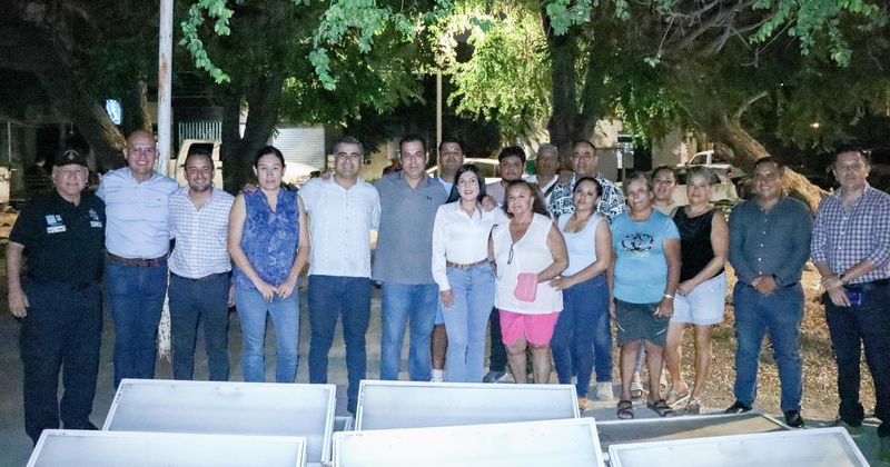 En este momento estás viendo Trabaja gobierno de Riult Rivera para mejorar los servicios públicos en el Mirador de la Cumbre