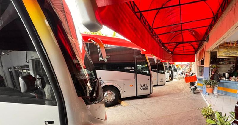 En este momento estás viendo Bloqueo de autopista afectó a usuarios del transporte foráneo; se perdieron citas médicas y vuelos