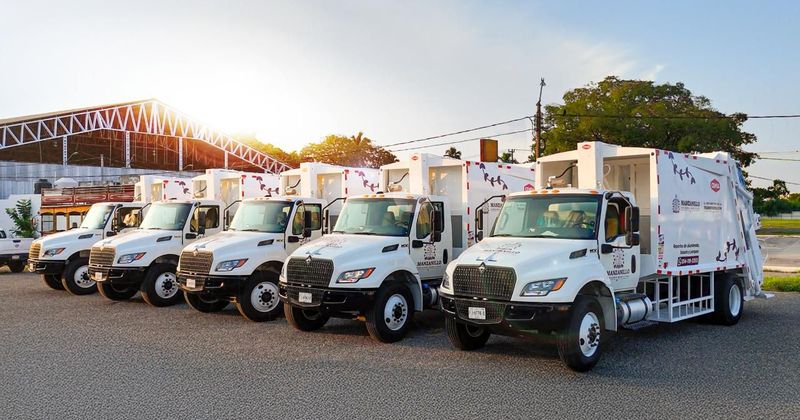 En este momento estás viendo Gobierno de Rosi Bayardo refuerza recolección de basura con nuevos camiones